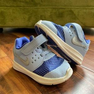 Infant/Toddler Nike Tennis Shoes